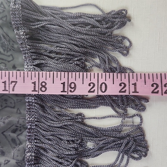 Hollister Warner Springs Gray Fringe Tank Top. Size S - Picture 7 of 7